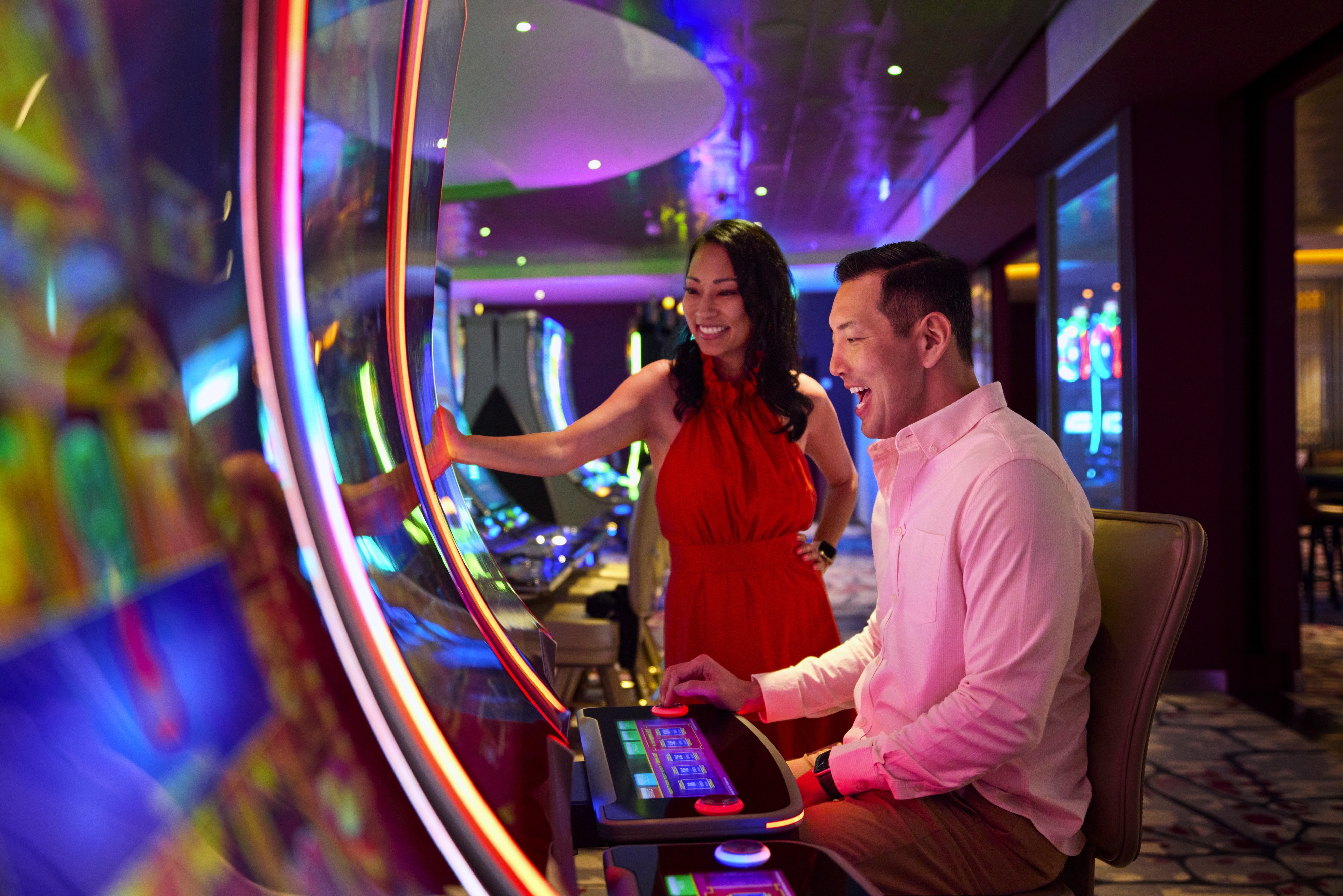 Icon of the Seas - Casino Royale℠